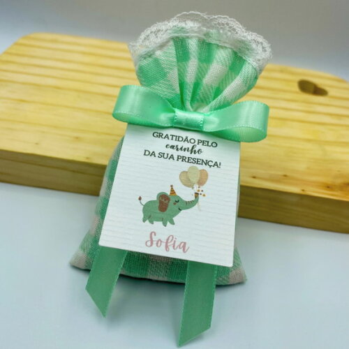 Sachê Perfumado Lembrancinha Aniversário com Tag