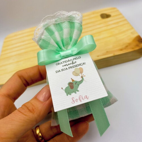 Sachê Perfumado Lembrancinha Aniversário com Tag
