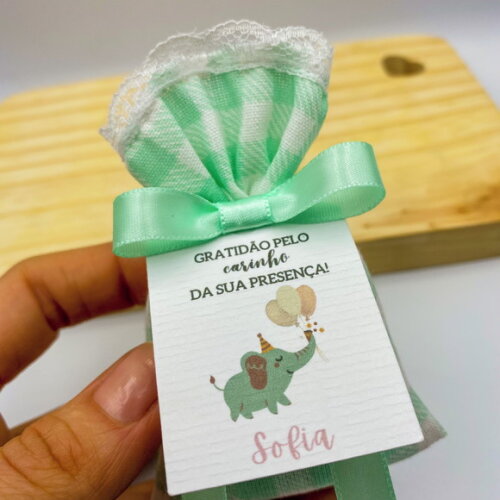 Sachê Perfumado Lembrancinha Aniversário com Tag