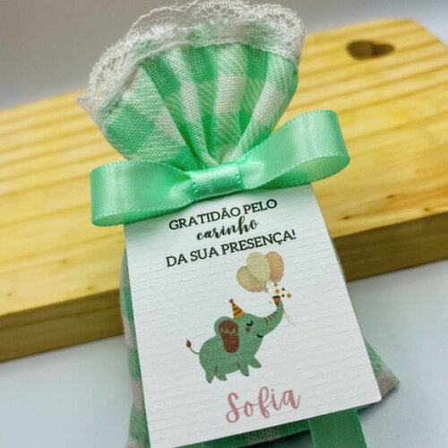Sachê Perfumado Lembrancinha Aniversário com Tag