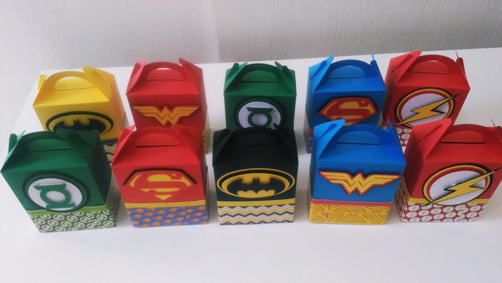 Arquivo de Corte Caixa maleta super herois