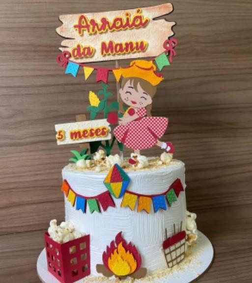 Topo de bolo arraia menina