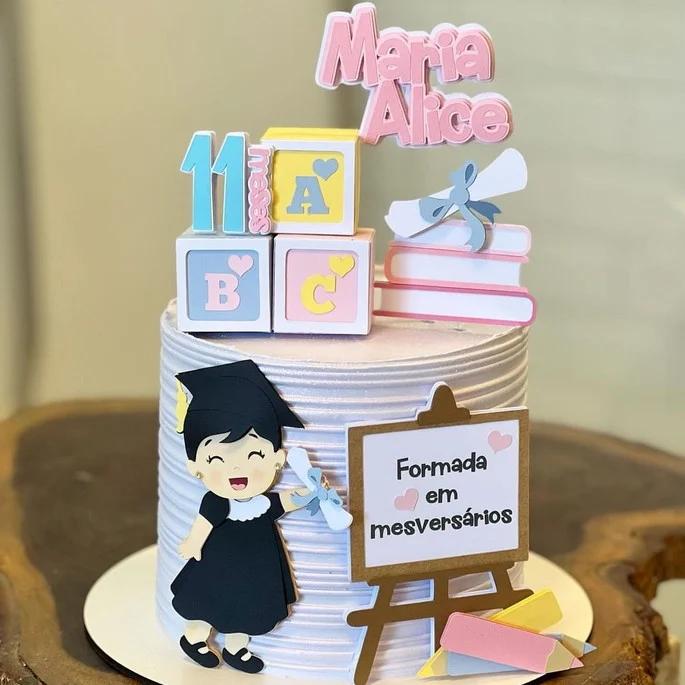 Topo Abc Menina em studio silhouette