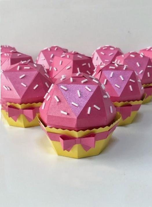 Arquivo de corte caixa cupcake low poly