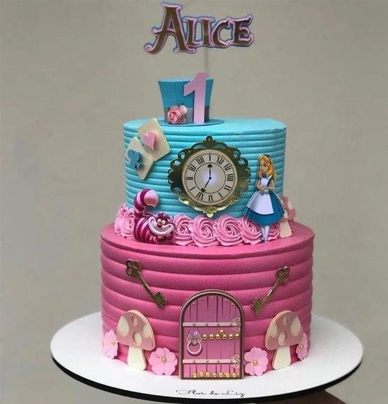 Arquivo de Corte Topo Alice no Pais das Maravilhas