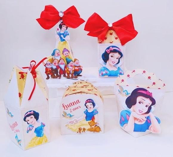 Arquivo de Corte Branca de Neve Aquarela