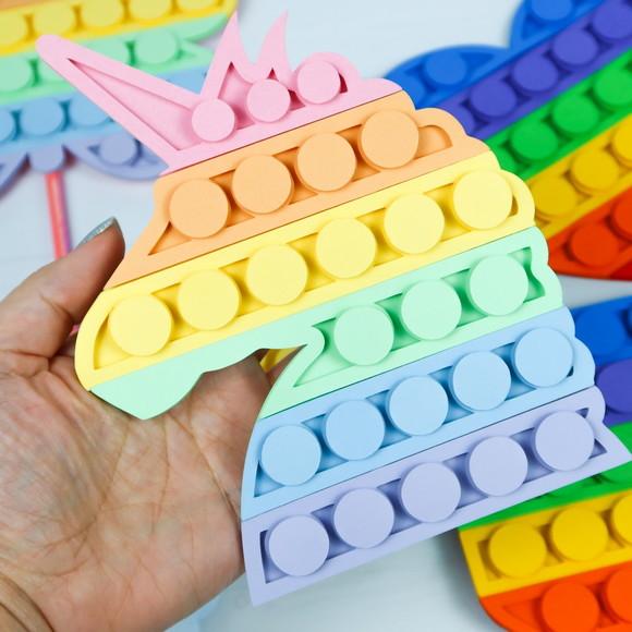 Arquivo de corte topo pop it unicornio em camadas