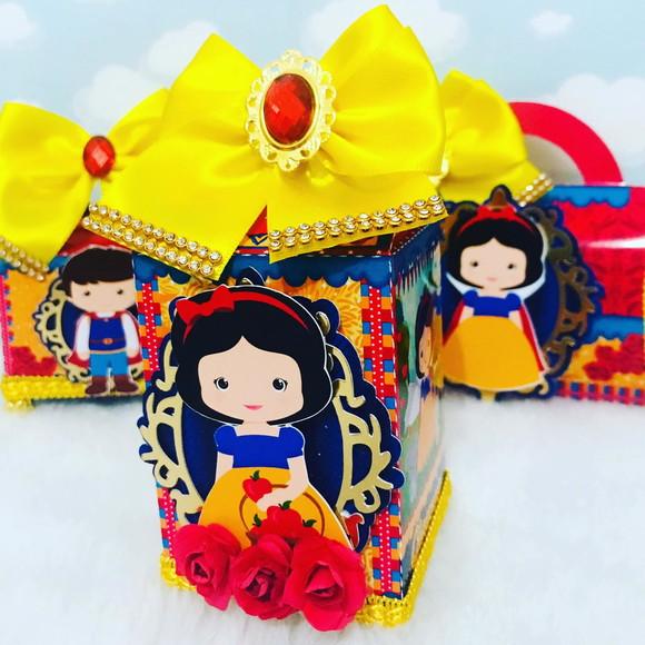 Arquivos de corte caixa vestido branca de neve