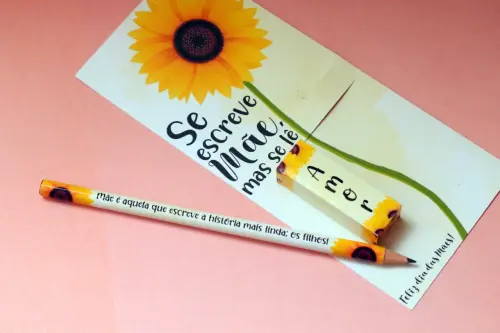 Cartão com balinha e Bis Dia das Mães