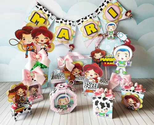 Arquivo de corte kit toy Story menina