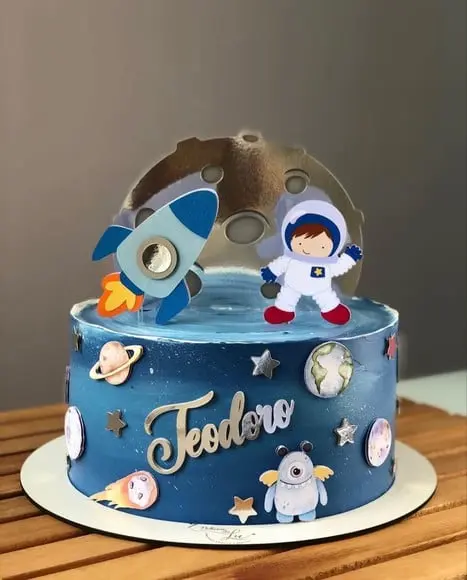 Aquivos de Corte Topo Astronauta Cute