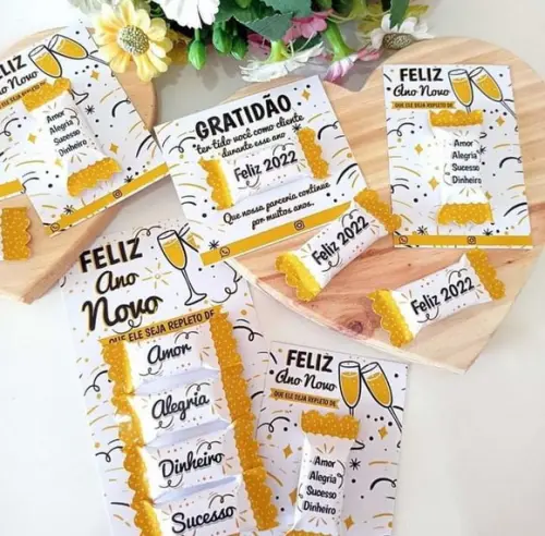 Arquivo de Corte Cartão + Balinhas de Ano Novo