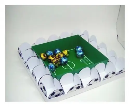 Arquivo de corte caixa porta doces campo de futebol