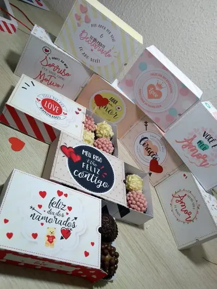 Arquivos de corte Caixas para 6 doces dia dos namorados