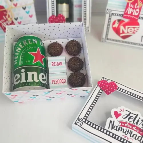 Arquivo de corte caixa cerveja e doces dia dos namorado