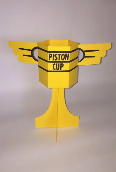 Arquivo de corte taça piston Cup - Carros/McQueen