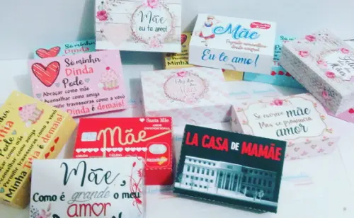 Arquivo de corte Caixas para 6 doces dia das Maes