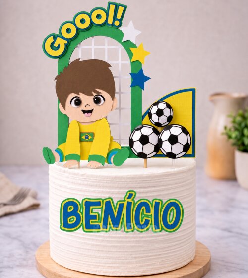 Aquivo de corte topo menino na copa