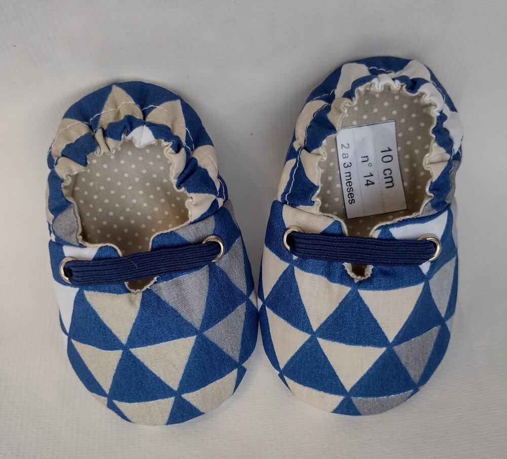 Sapatinho Em Tecido  - Pantufinha com Abertura e Elástico