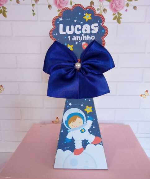 Caixa Pirâmide Astronauta