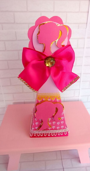 Caixa Pirâmide Barbie