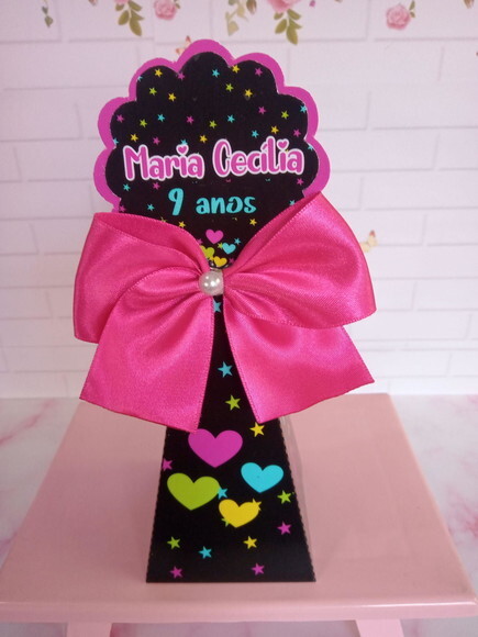 Caixa Pirâmide Festa Neon Lembrancinha
