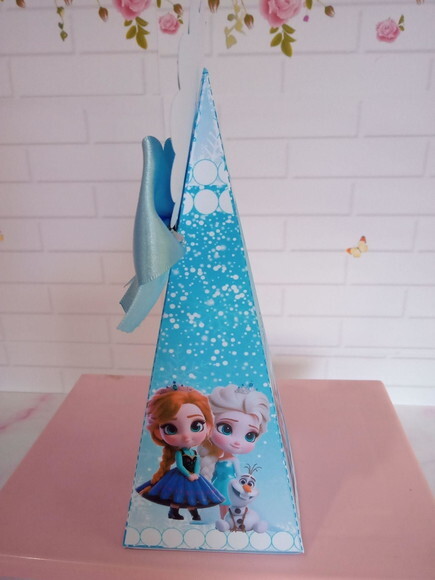 Caixa Pirâmide Frozen Cute