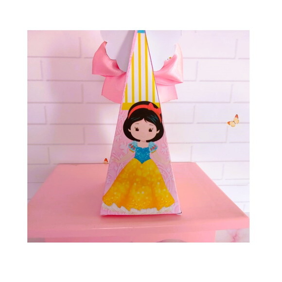 Caixa Pirâmide Princesas Cute