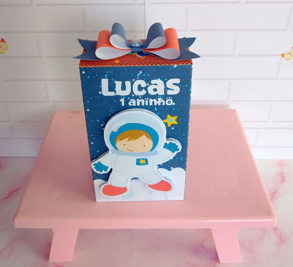 Caixa Retangular Alta Astronauta