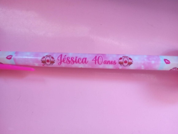 Caneta Personalizada com Pompom Rosa