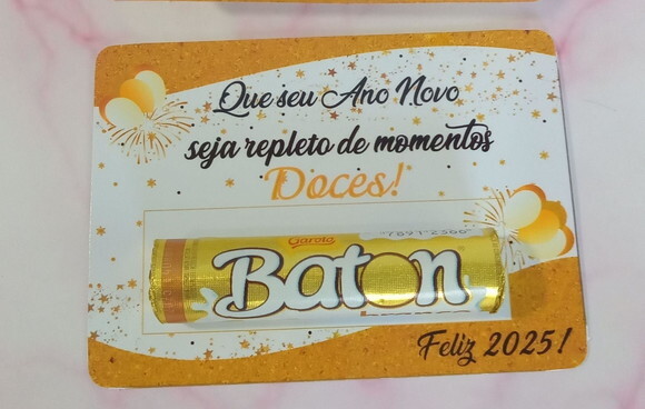 Card com Baton de Chocolate - Feliz Ano Novo