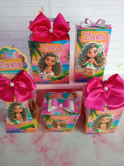 Kit Festa 16 Caixas Moana Cute