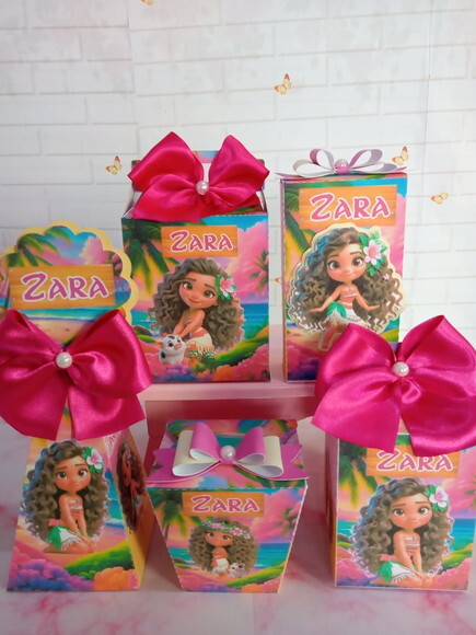 Kit Festa 16 Caixas Moana Cute