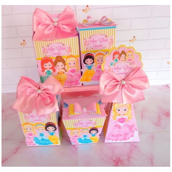Kit Festa 16 Caixas Princesas Cute