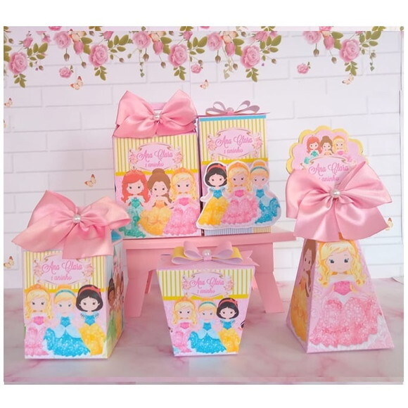 Kit Festa 50 Caixas Princesas Cute