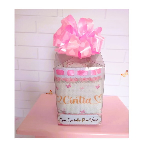 Kit Toalhinha e Hidratante Personalizados Floral Rosa