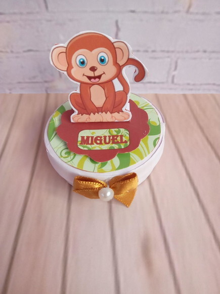 Latinhas Safari com Aplique
