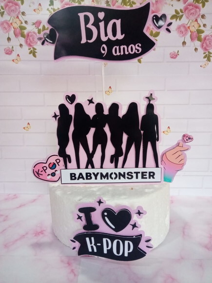 Topper de Bolo K-pop
