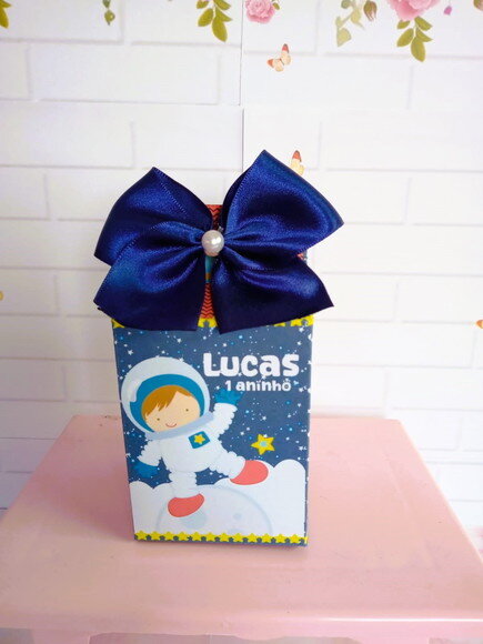 Caixa Milk Personalizada Astronauta
