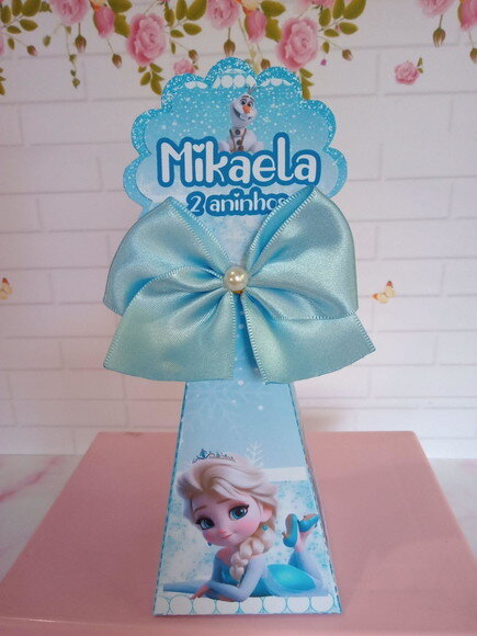 Caixa Pirâmide Frozen Cute