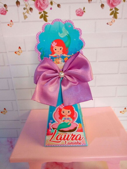 Caixa Pirâmide Pequena Sereia Cute