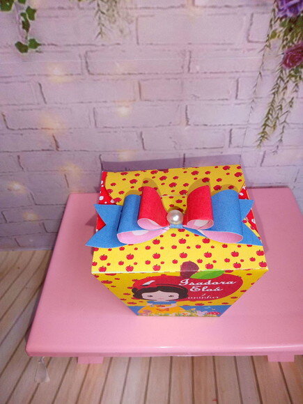 Caixa Sushi Branca de Neve Cute