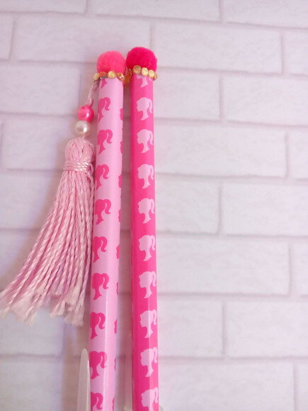 Caneta Bic Personalizada com Mini Tassel e Pompom