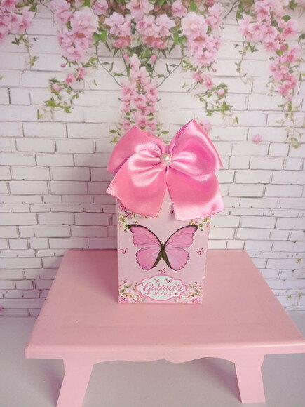 Kit 70 Caixas Milk Borboleta Rosa