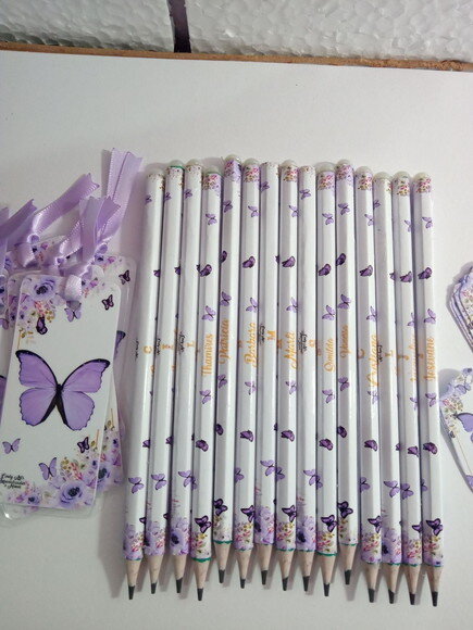 Lápis Personalizado Borboleta Lilás -meia-pérola