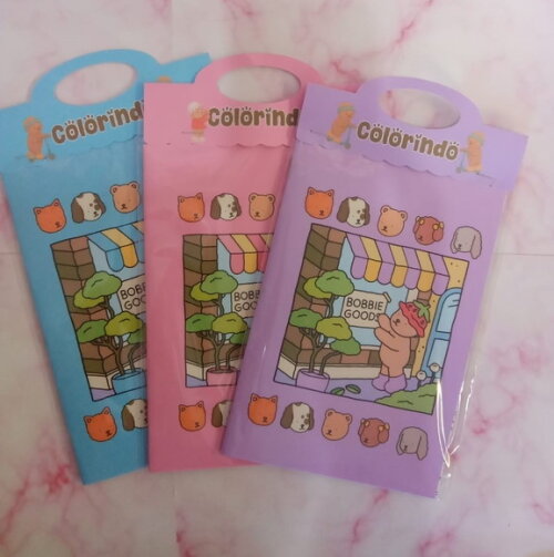 Livro de Colorir c/ Giz de Cera -bobbie Goods