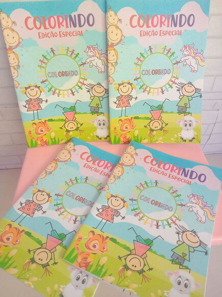 Mini Livro de Colorir Dia das Crianças