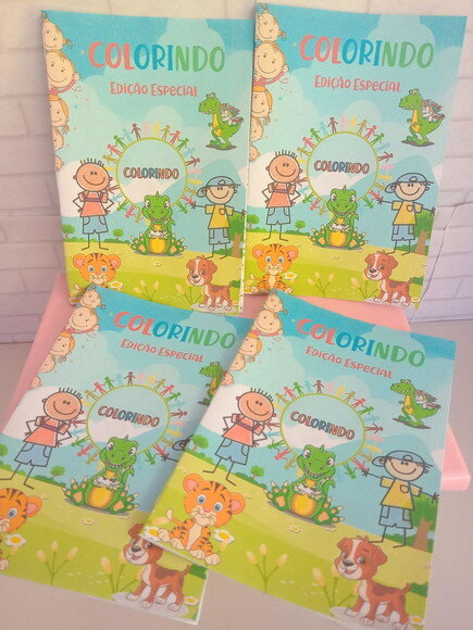 Mini Livro de Colorir Dia das Crianças
