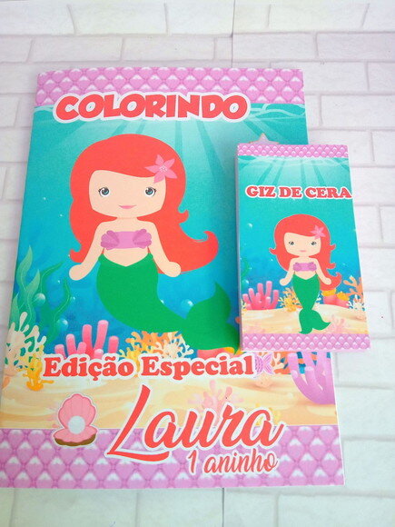 Mini Livro de Colorir com Giz de Cera - Pequena Sereia Cute