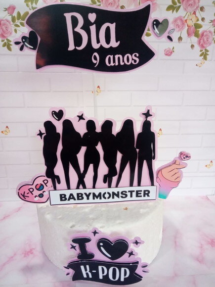 Topper de Bolo K-pop